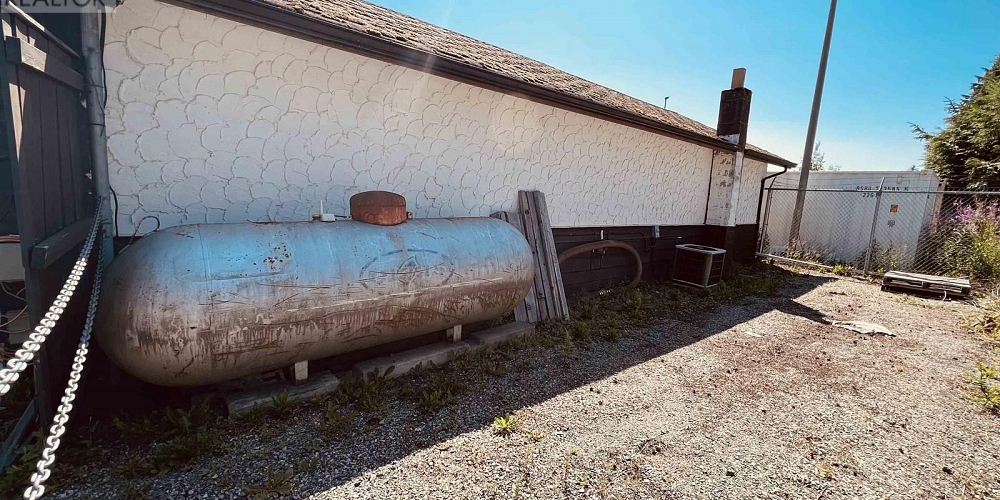 5027 KEITH AVENUE Terrace Photo 3 5027 KEITH AVENUE Terrace Photo 3